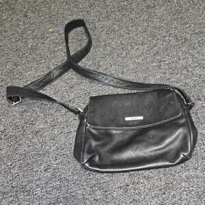 DKNY Vintage Black Leather Crossbody – Y2K 90s Minimalist Goth Grunge